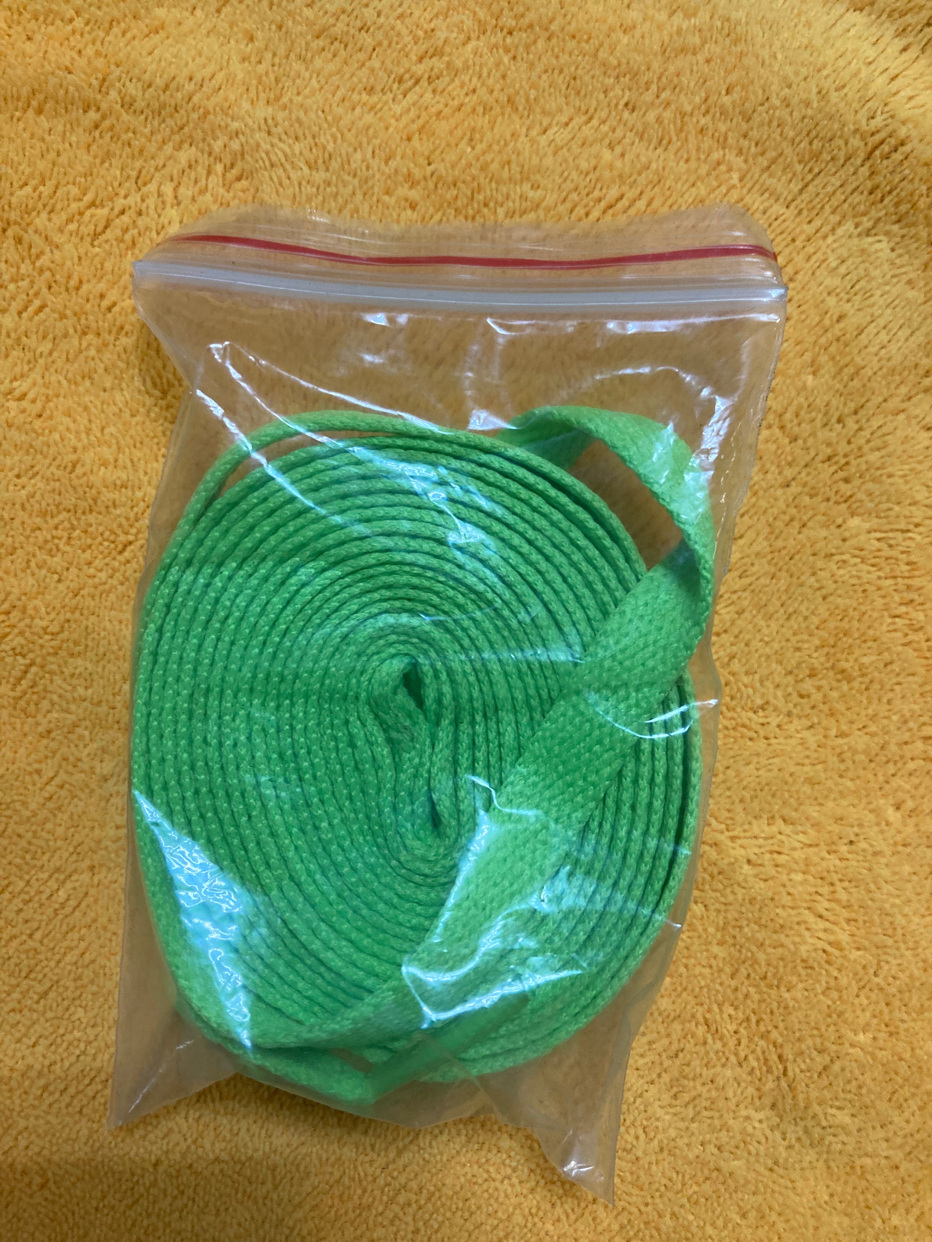 Green shoelaces $1